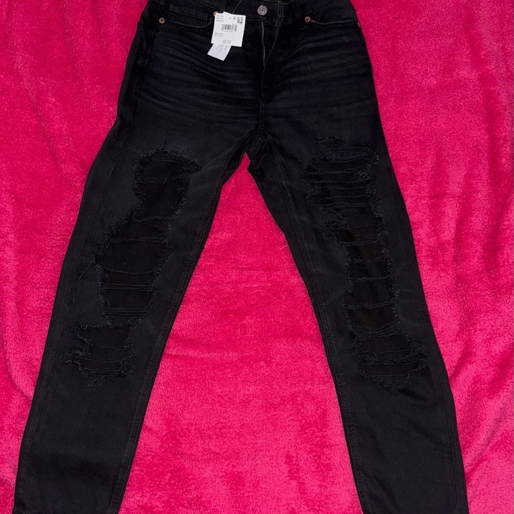 American Eagle Outfitters Black Distressed Skinny Jeans